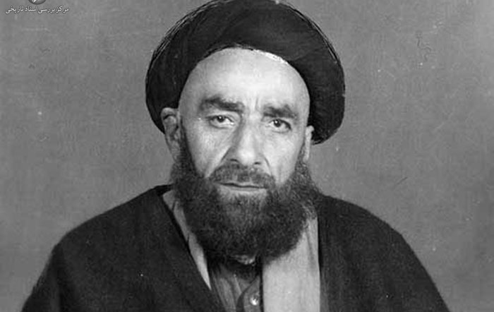 امام شاهد تمام احوال مردم است