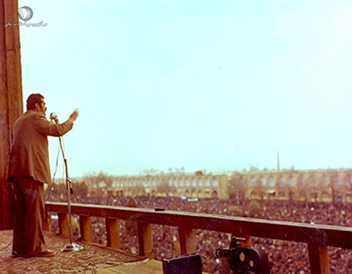 اربعین 57: سخنرانی تاریخی استاد سید علی‌اکبر پرورش در میدان امام(ره)